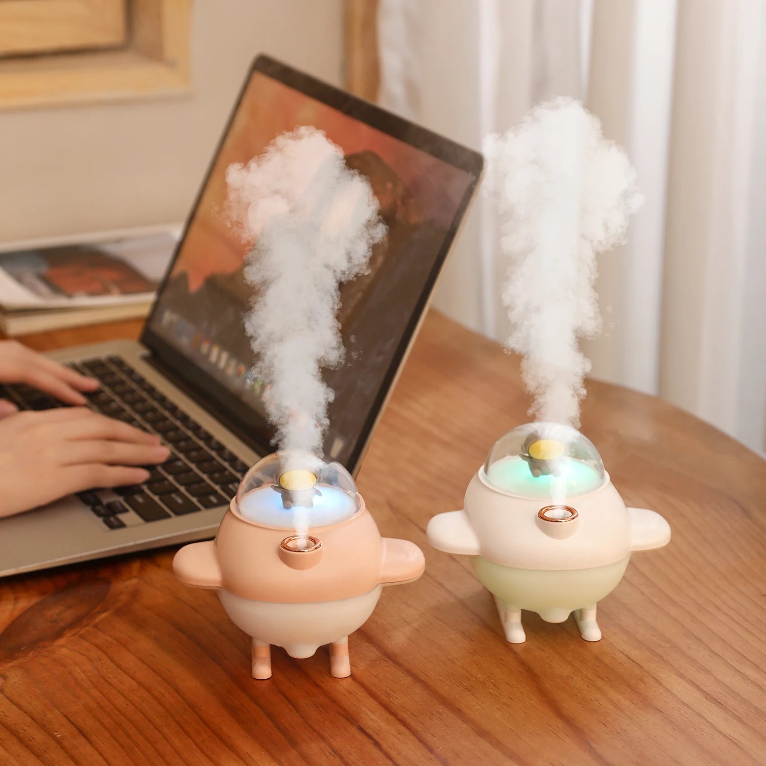 Difuzor de aromaterapie Spaceman – umidificator mini USB și purificator de aer